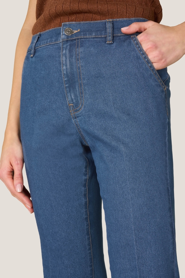 gld0735nca021_jeans_flare_denim_04
