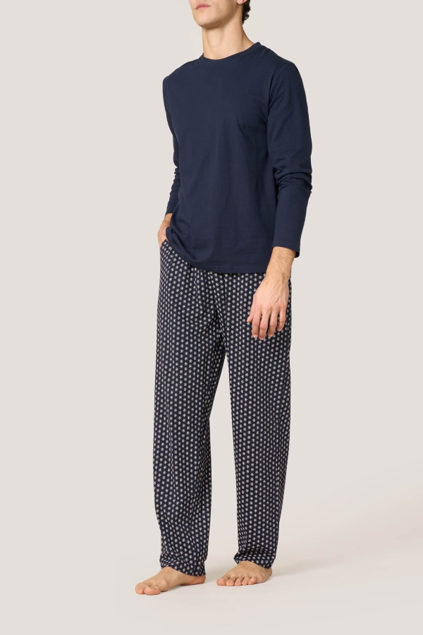 gpu0119nca032_pigiama_lungo_stampa_microgeometrica_01