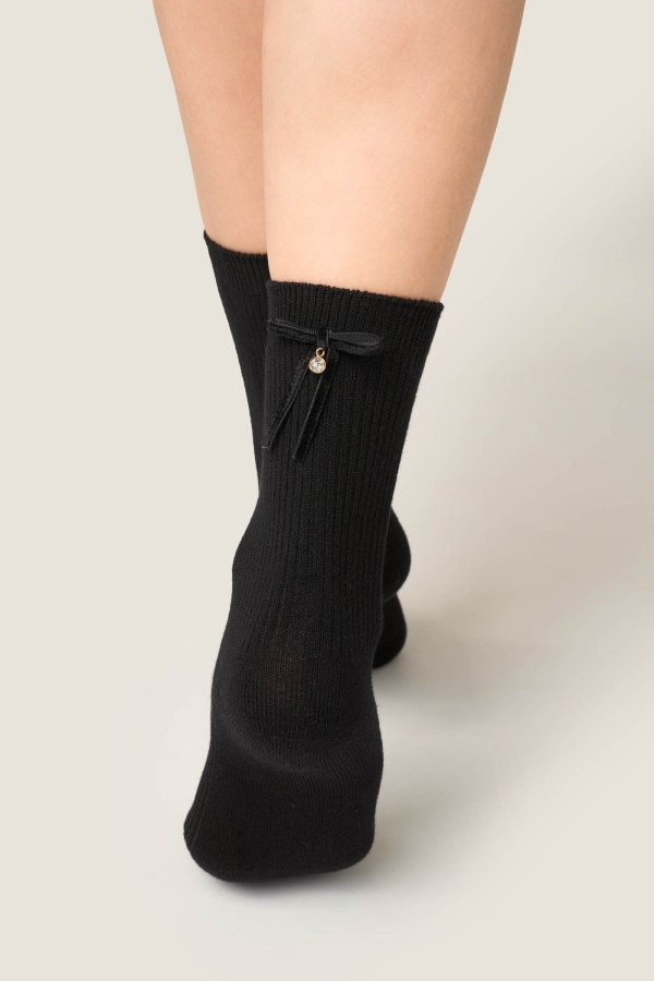 gtd0983ncn002_calzino_a_costina_con_fiocco_e_charm_03