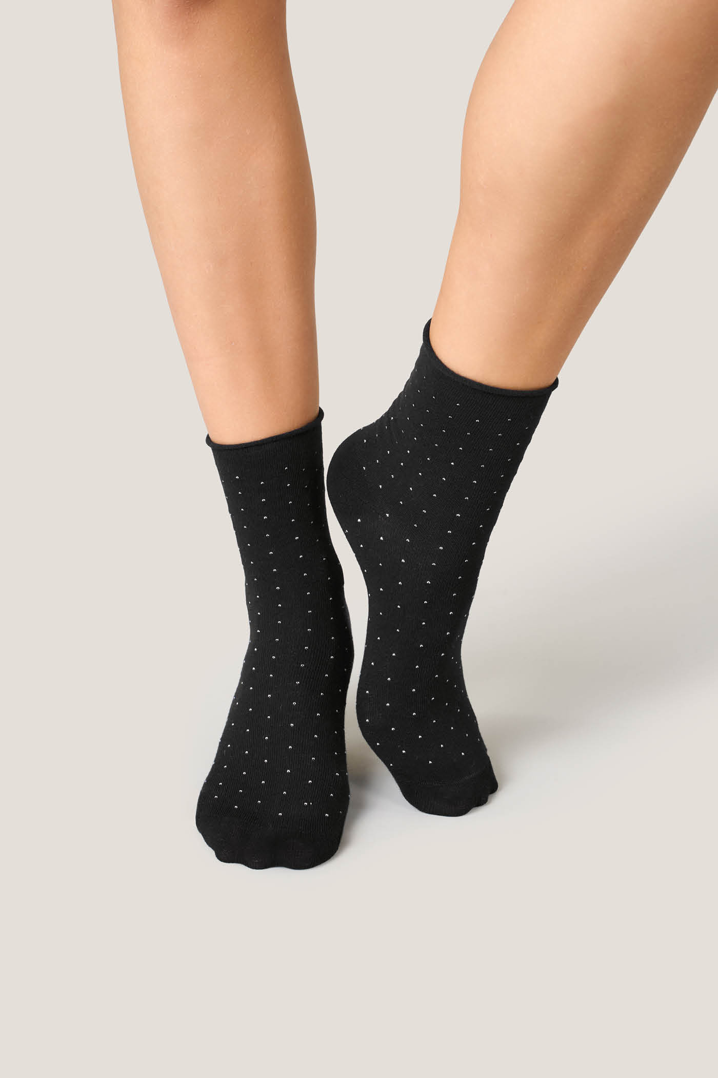 gtd1023nc_calzino_dots_01